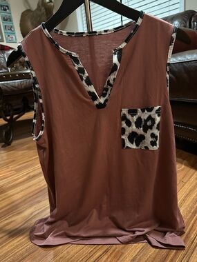 SHEIN Mauve Tank Top with Leopard-Trim Accents